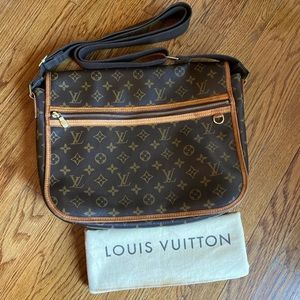 Louis Vuitton Monogram Bosphore GM